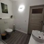 Airbnb, Doppelzimmer, Direkt An Der A2 & A14, 24 Stunden Check-in, Parkplatz, Ruhig Dahlenwarsleben