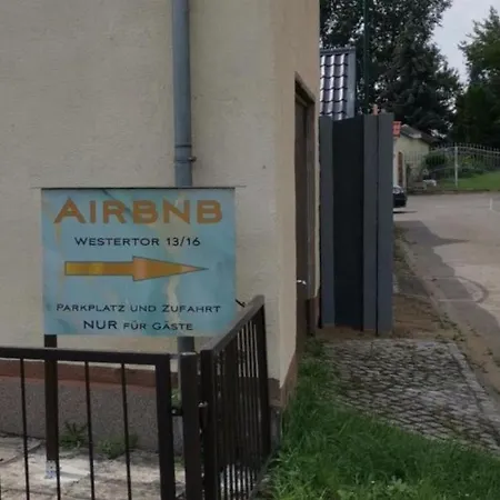 Airbnb, Moderne, Ruhige Und Helle Doppelzimmer, Naehe Magdeburg, A14 & A2 3* Dahlenwarsleben