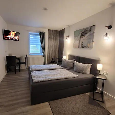 Airbnb, Doppelzimmer, Direkt An Der A2 & A14, 24 Stunden Check-in, Parkplatz, Ruhig Gasthuis