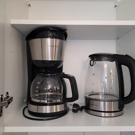 Airbnb, Doppelzimmer, Direkt An Der A2 & A14, 24 Stunden Check-in, Parkplatz, Ruhig