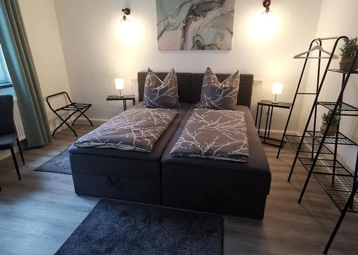 Airbnb, Doppelzimmer, Direkt An Der A2 & A14, 24 Stunden Check-In, Parkplatz, Ruhig Maison d'hôtes 3*