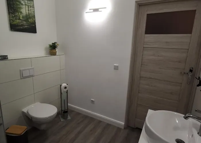 Airbnb, Doppelzimmer, Direkt An Der A2 & A14, 24 Stunden Check-in, Parkplatz, Ruhig Dahlenwarsleben