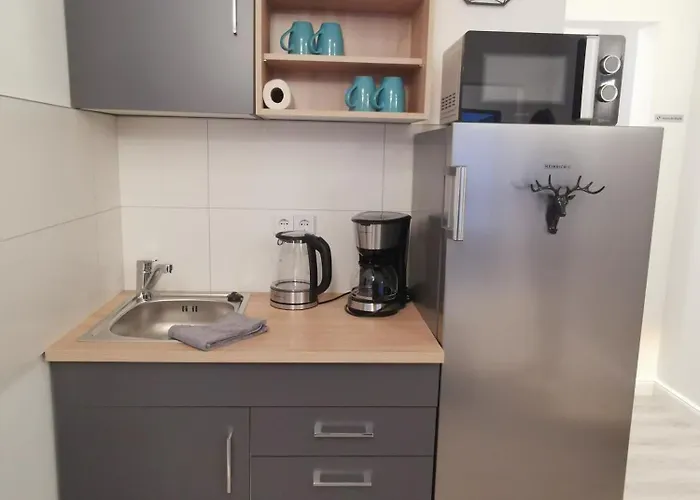 Airbnb, Doppelzimmer, Direkt An Der A2 & A14, 24 Stunden Check-In, Parkplatz, Ruhig