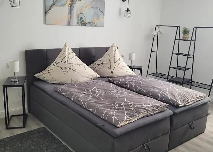 Airbnb, Doppelzimmer, Direkt An Der A2 & A14, 24 Stunden Check-in, Parkplatz, Ruhig 3*