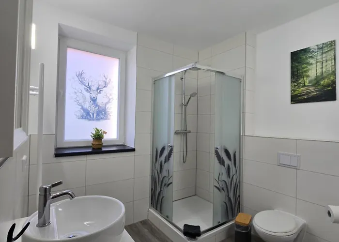 Maison d'hôtes Airbnb, Doppelzimmer, Direkt An Der A2 & A14, 24 Stunden Check-In, Parkplatz, Ruhig Dahlenwarsleben